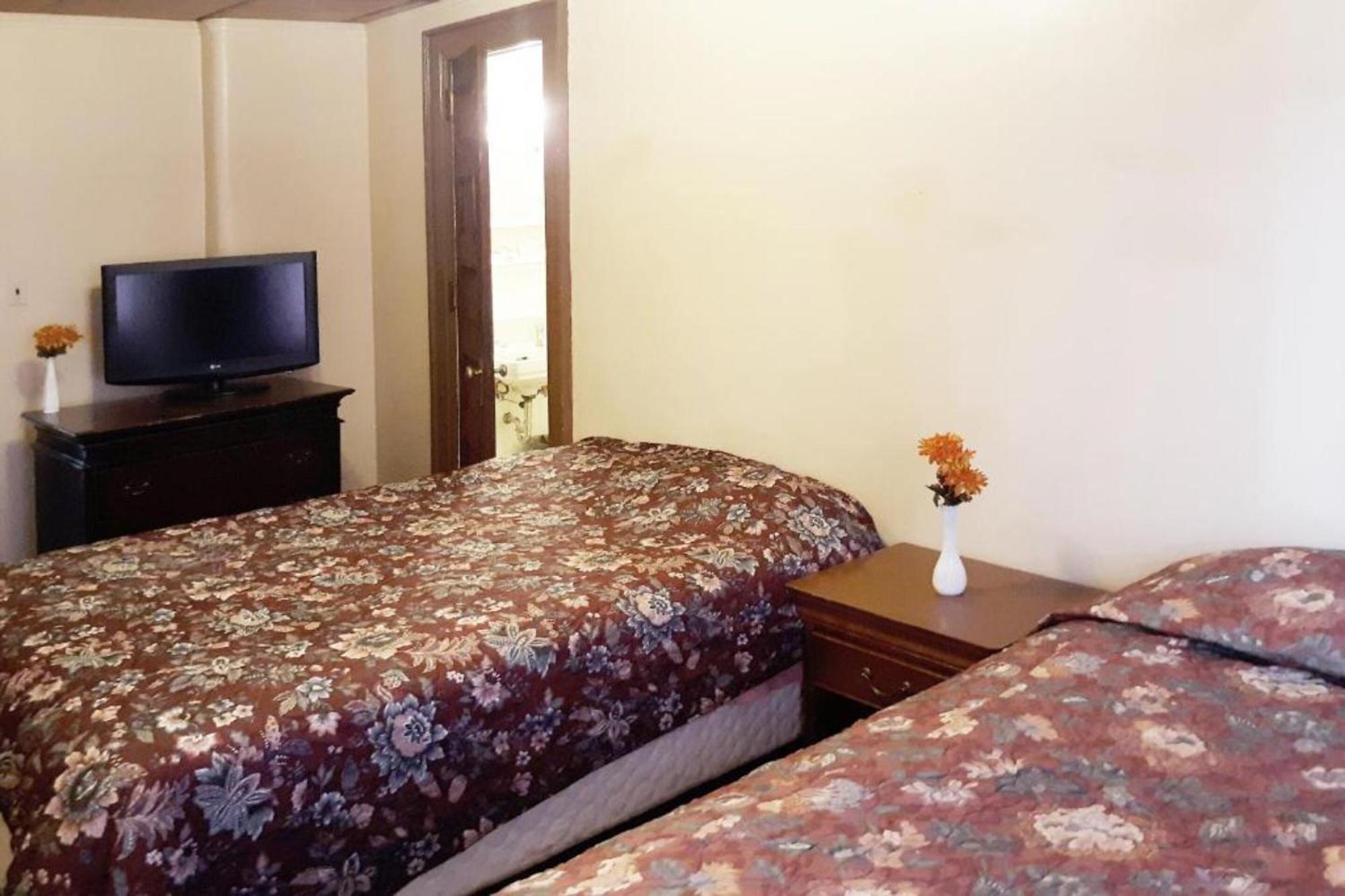 Oyo Hotel Bradford Main St Pa ภายนอก รูปภาพ