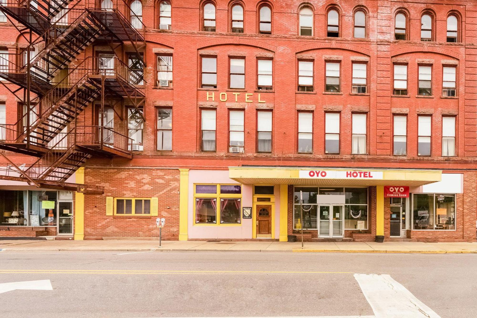 Oyo Hotel Bradford Main St Pa ภายนอก รูปภาพ